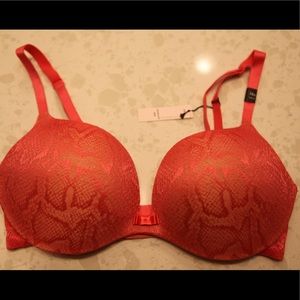 Incredible by Victoria’s Secret